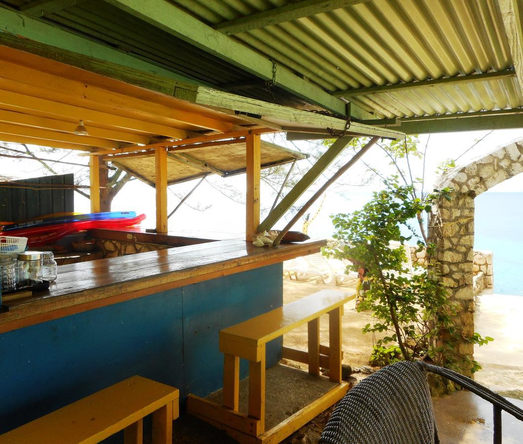 Banana Shout Resort نيغريل المظهر الخارجي الصورة