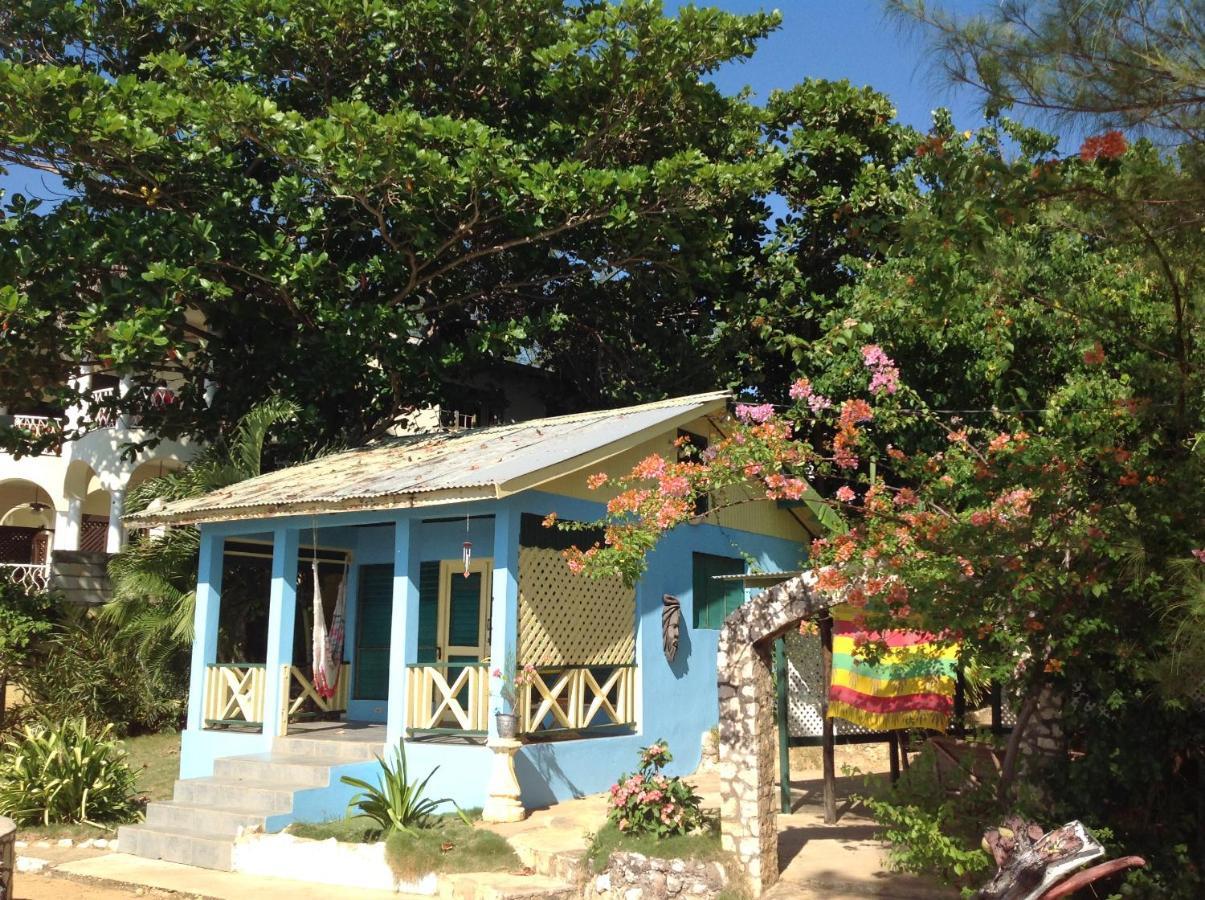 Banana Shout Resort نيغريل المظهر الخارجي الصورة